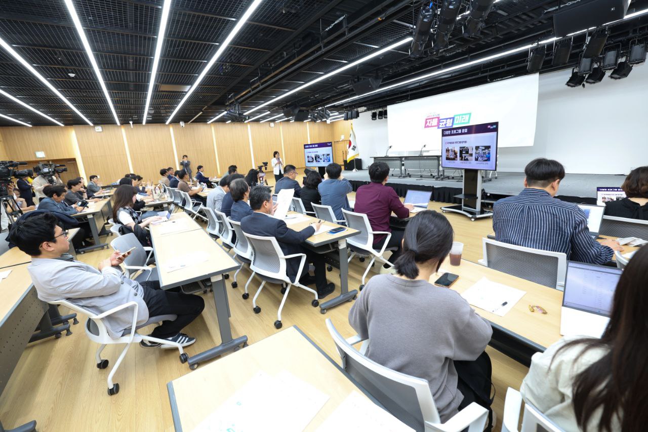 영화감독, 현직 기자에서 지자체까지 경기공유학교, 지역 특성 담고 순항 중4 이미지