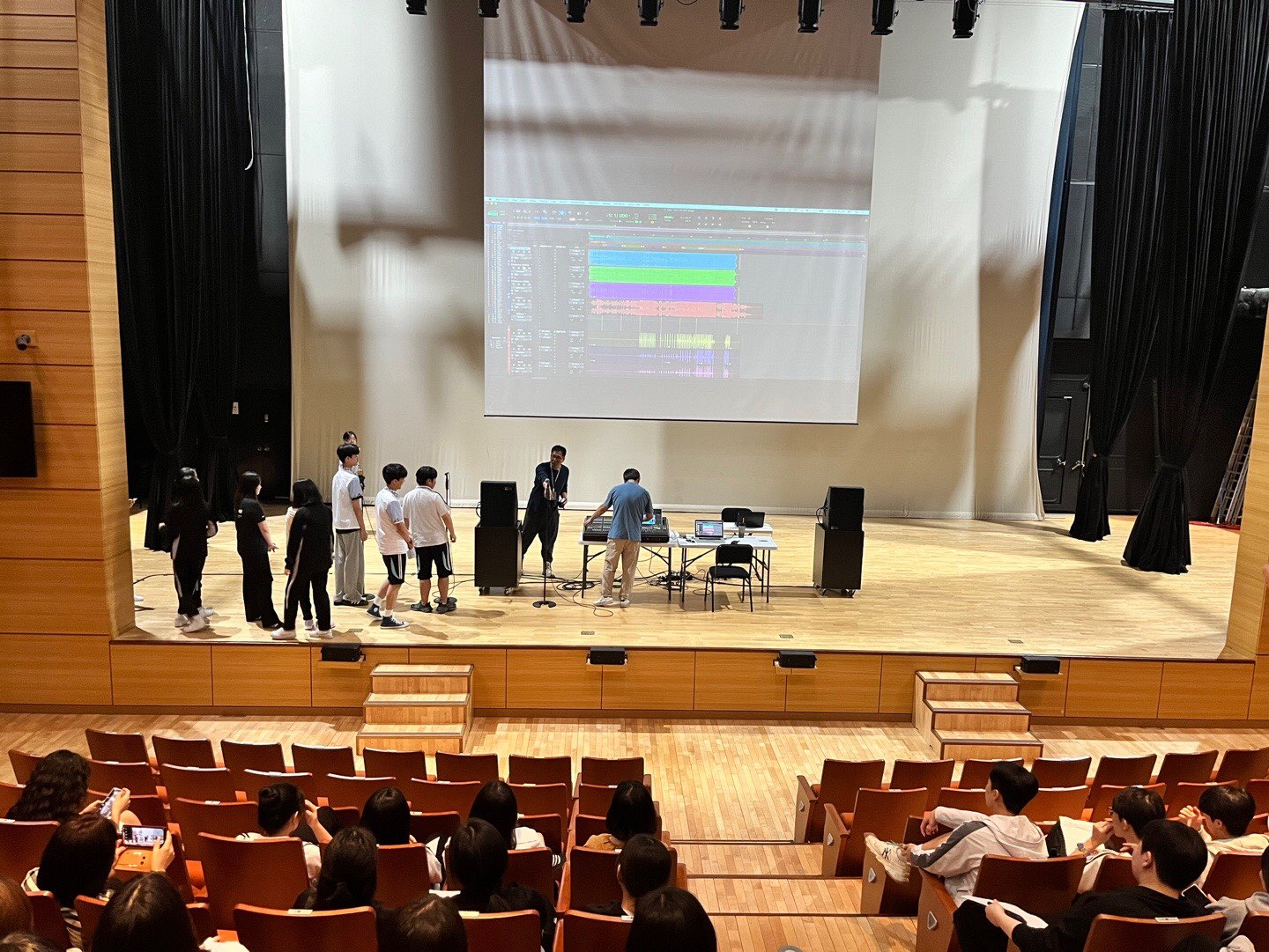 수원교육지원청, 수원문화재단 수원SK아트리움과  수원미래교육협력지구 진로교육 프로그램 시범운영 추진3 이미지