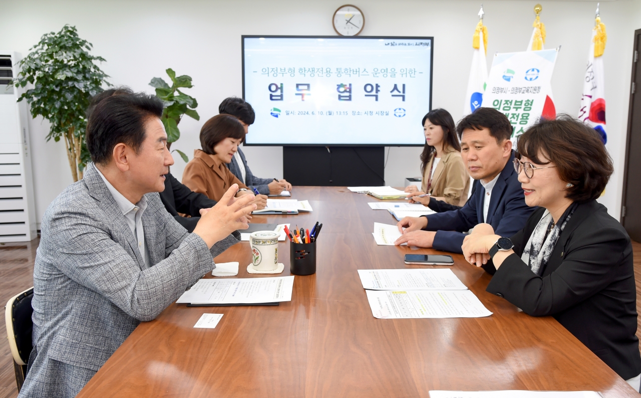 의정부교육지원청, 민락·고산지구-가능·흥선권역   학생 전용 통학 버스 운영을 위한 협약 체결1 이미지