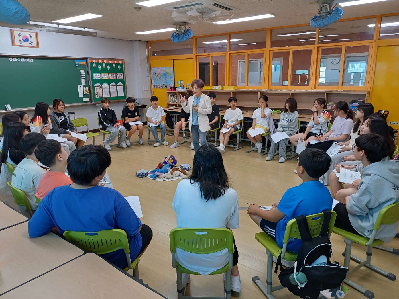 수원교육지원청, 2024 ‘우리 사이, 다시봄’ 관계회복 프로그램 운영1 이미지