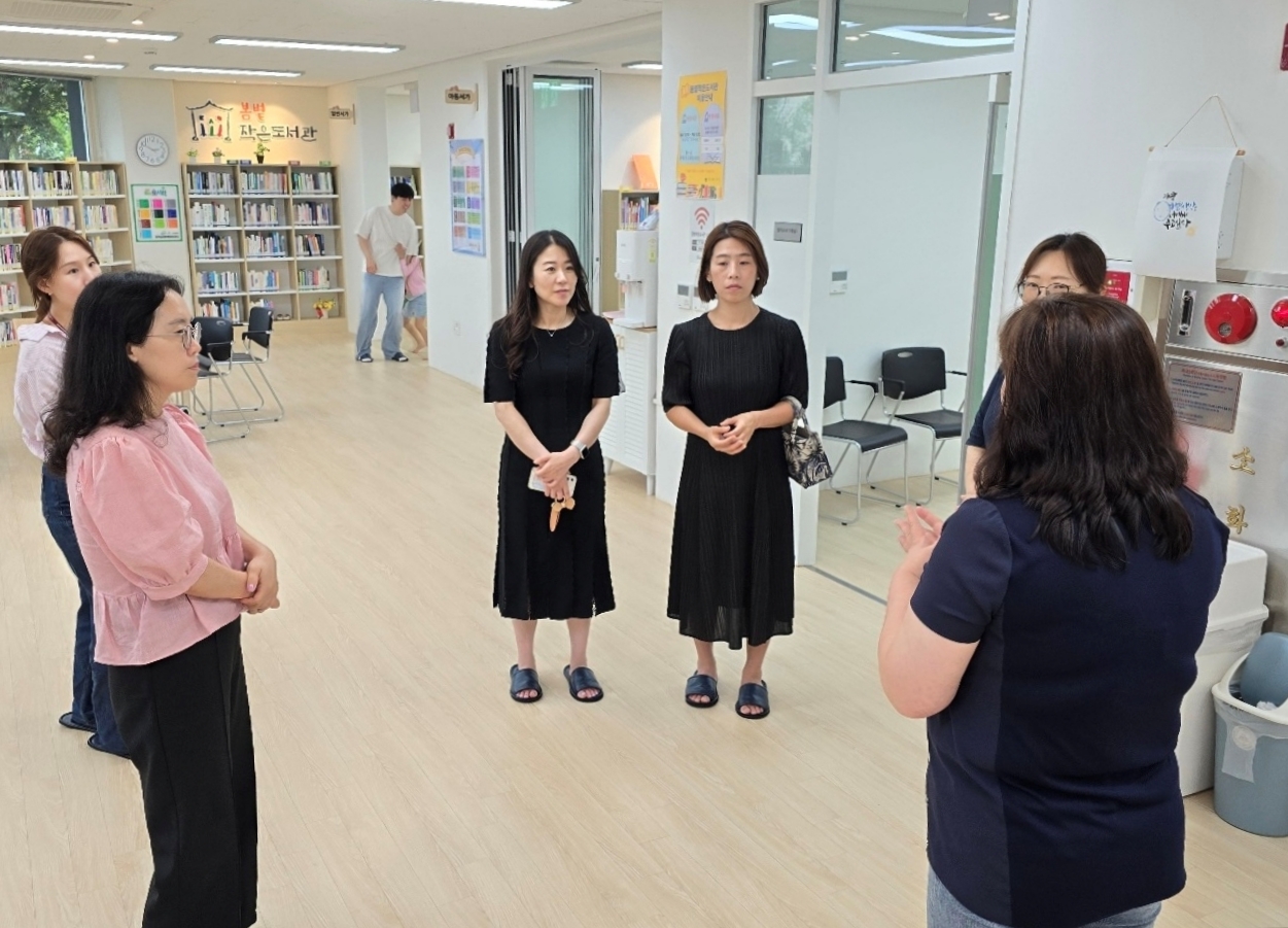 의정부교육지원청, 학부모 모니터링단과  경기형 늘봄공유학교 현장방문...학부모 만족도 “최고”1 이미지