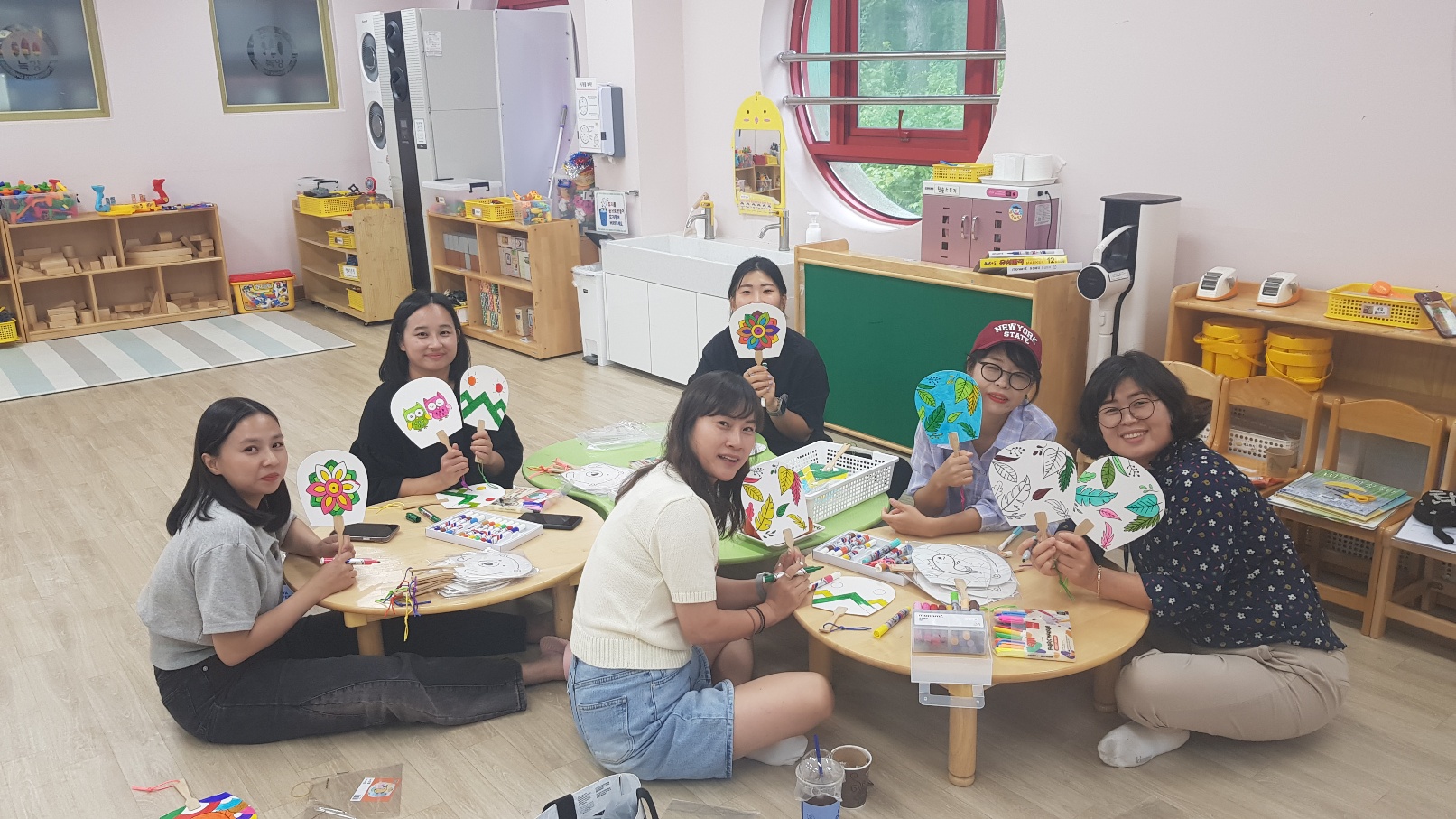 의정부 녹양유치원, 학부모회와 함께하는  「초복맞이 부채 전달하기」3 이미지