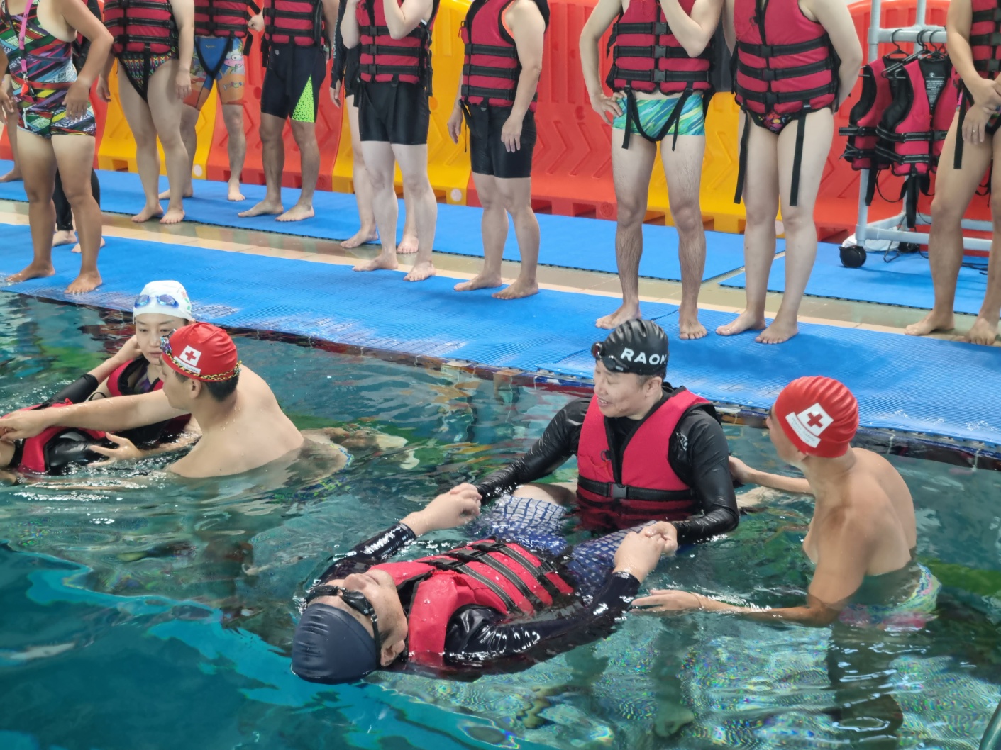 경기도교육청, 초등교원 생존수영 연수 운영3 이미지