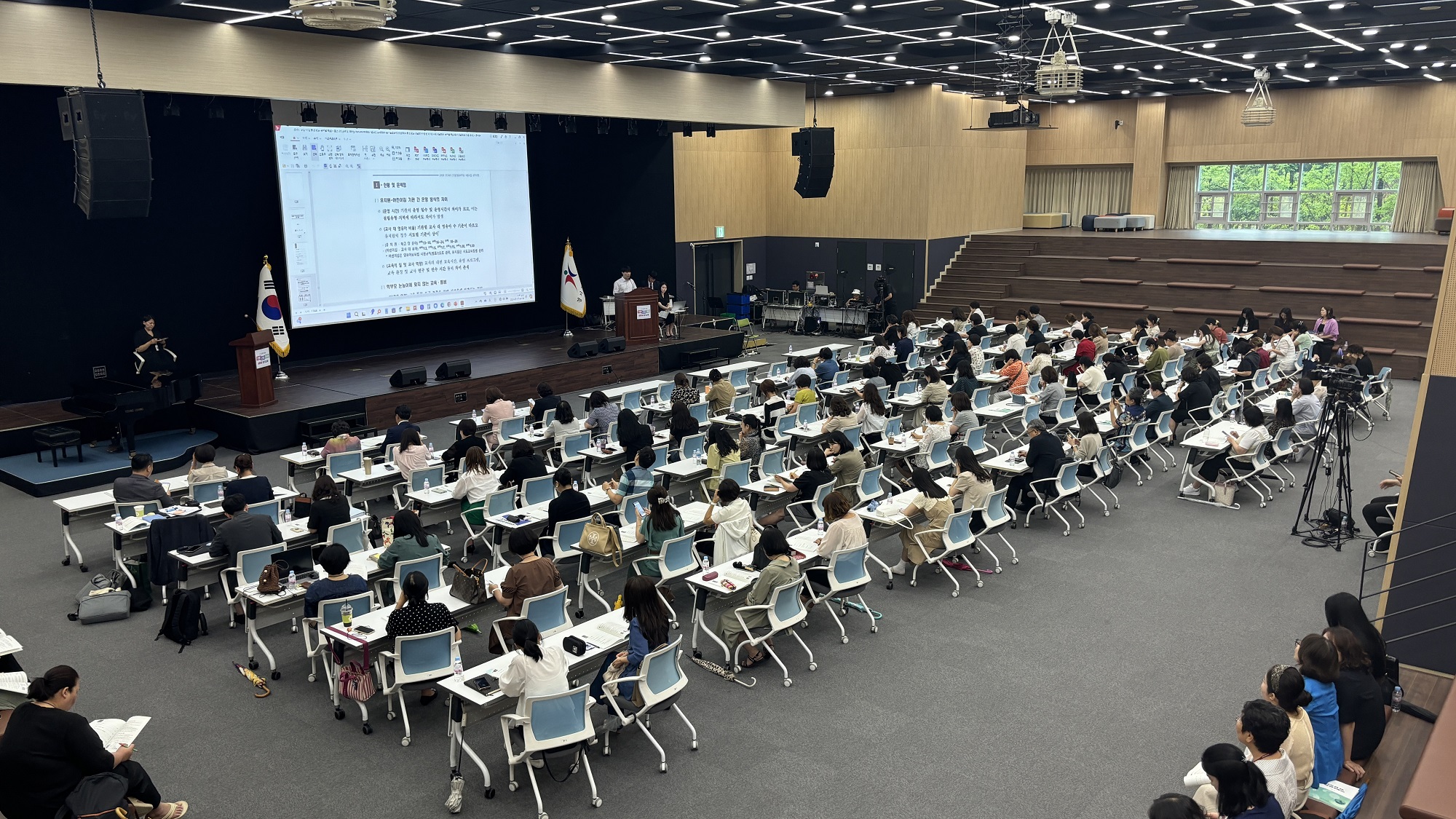 경기도교육청, 교육·보육 현장의 생생한 의견 청취 현장 방문 권역별 회의에 1,200여 명 참여3 이미지