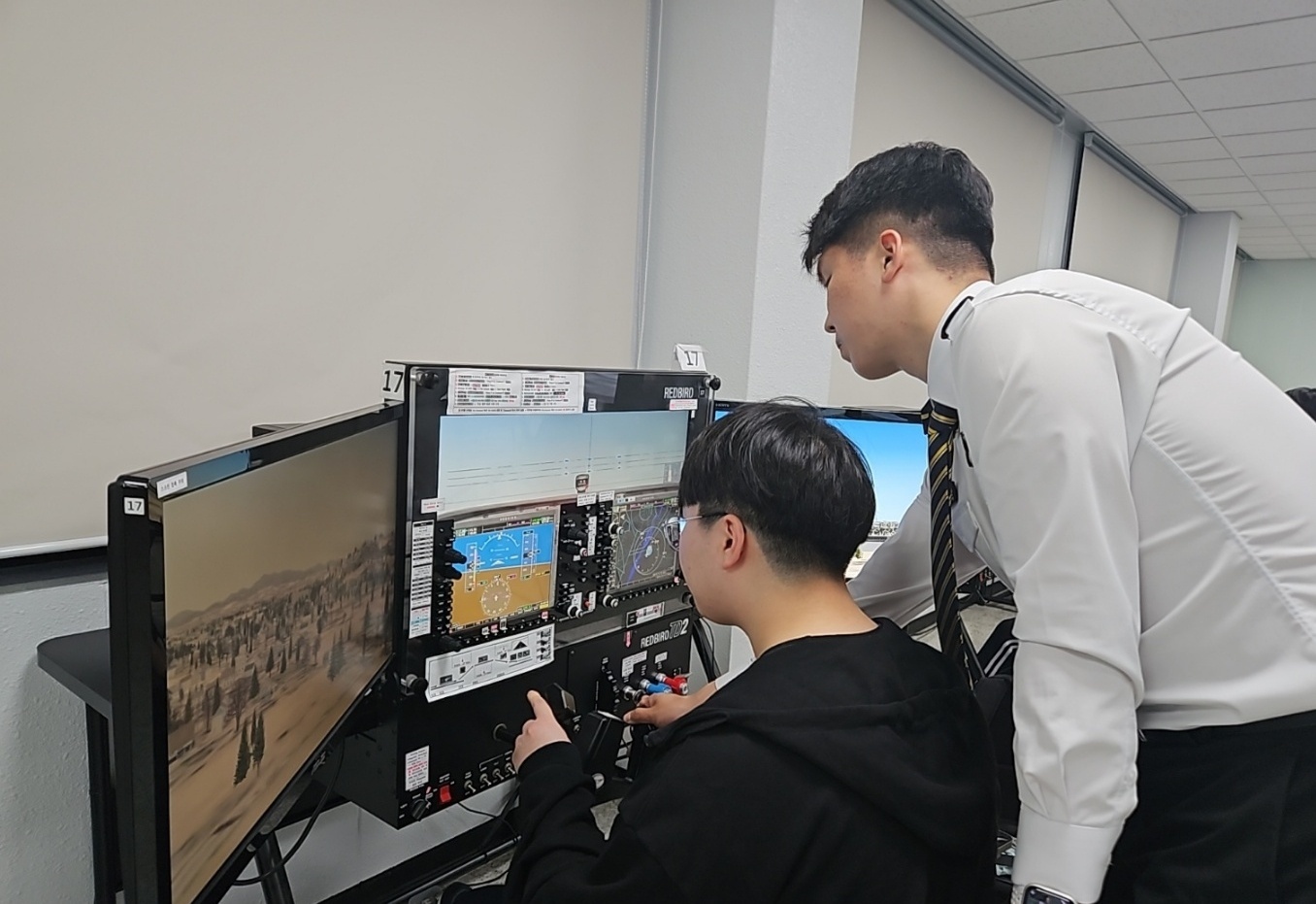 진로 연계 맞춤형 경기공유학교 고등학생 반응 ‘좋아요’1 이미지