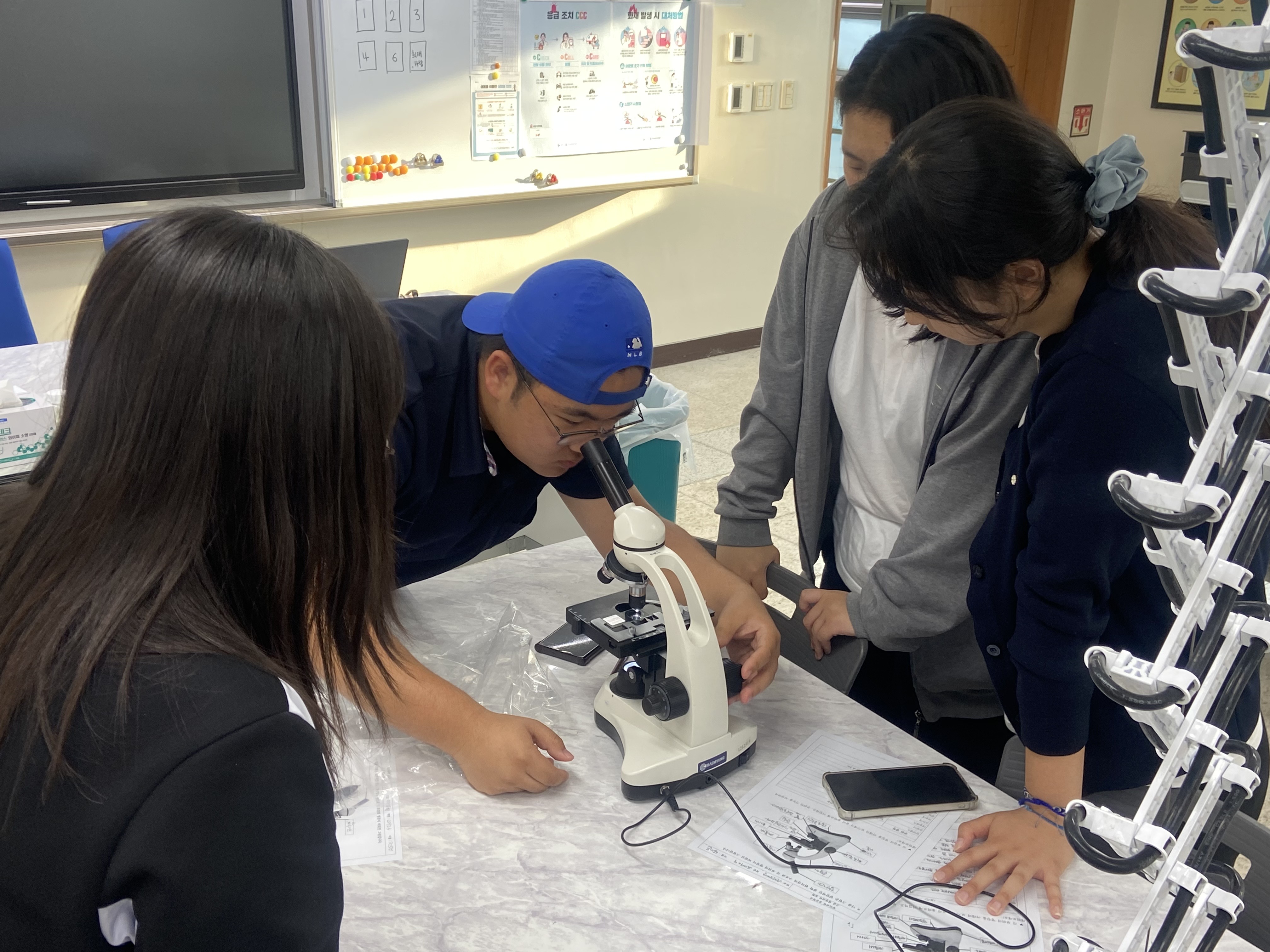 진로 연계 맞춤형 경기공유학교 고등학생 반응 ‘좋아요’2 이미지