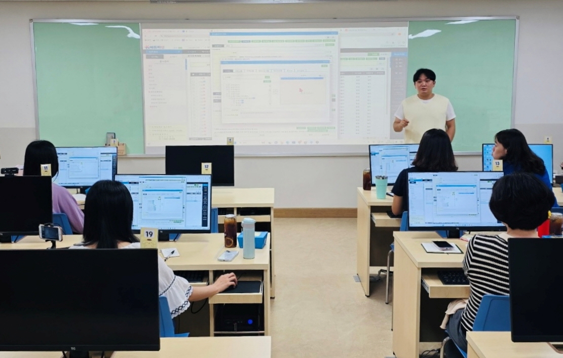 의정부교육지원청, 하반기 늘봄학교 기간제 근로자 행정 실무능력 향상 연수 실시, 맞춤형 지원 ‘강화’2 이미지