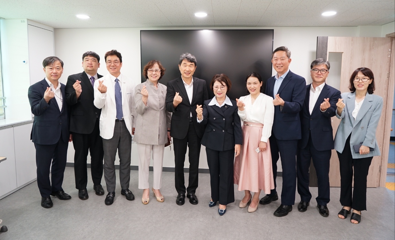 의정부교육지원청 원순자 교육장,  현장방문 사회관계장관회의 참석1 이미지