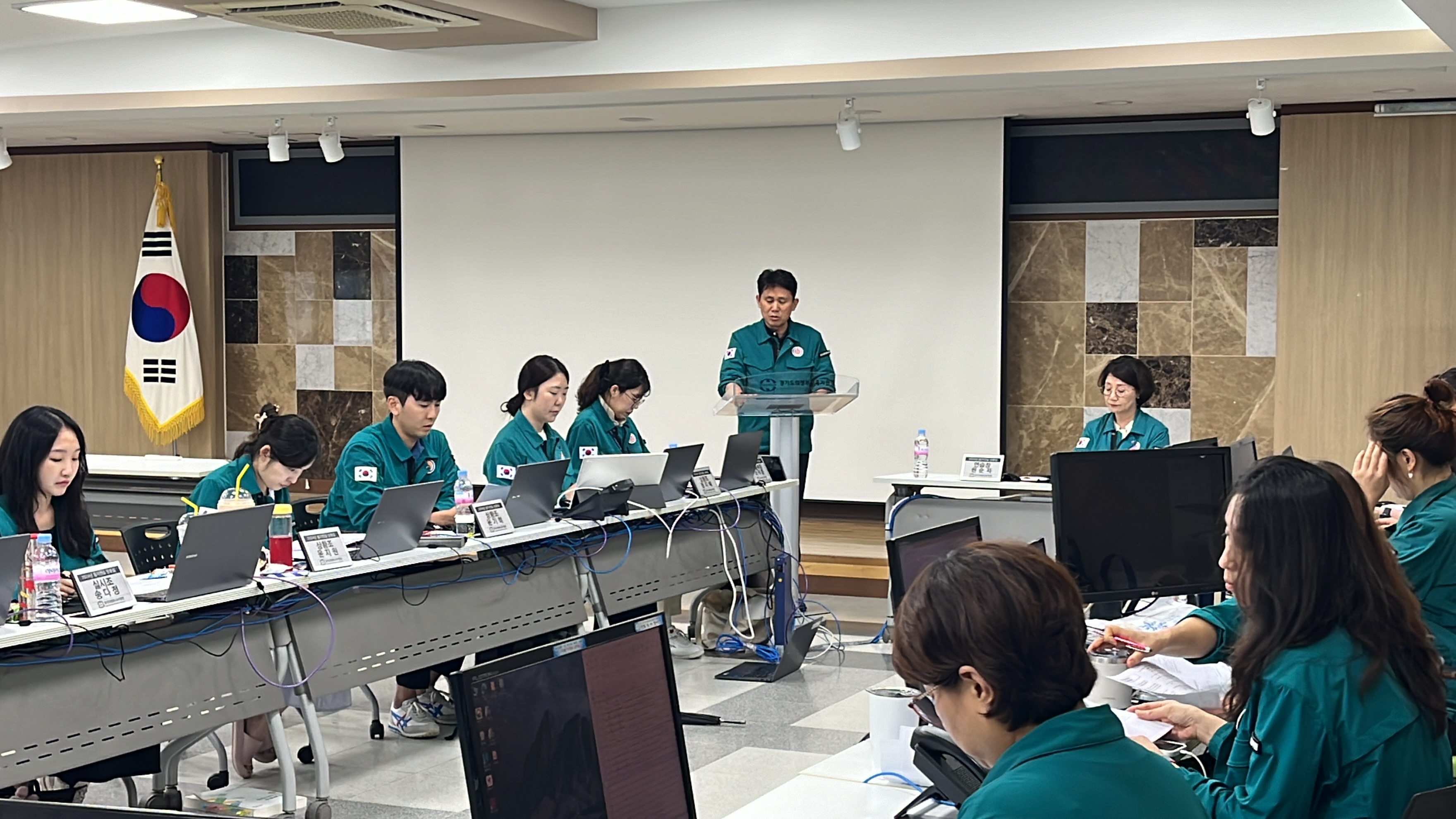 의정부교육지원청, 2024 을지연습 연계 전시 온종일 비상돌봄 운영 방안 토의1 이미지