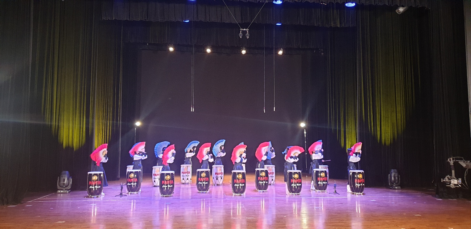 나도 예술가 - 무대 위 국악 교실  전문 예술기관과 함께 국악의 멋을 노래하다2 이미지