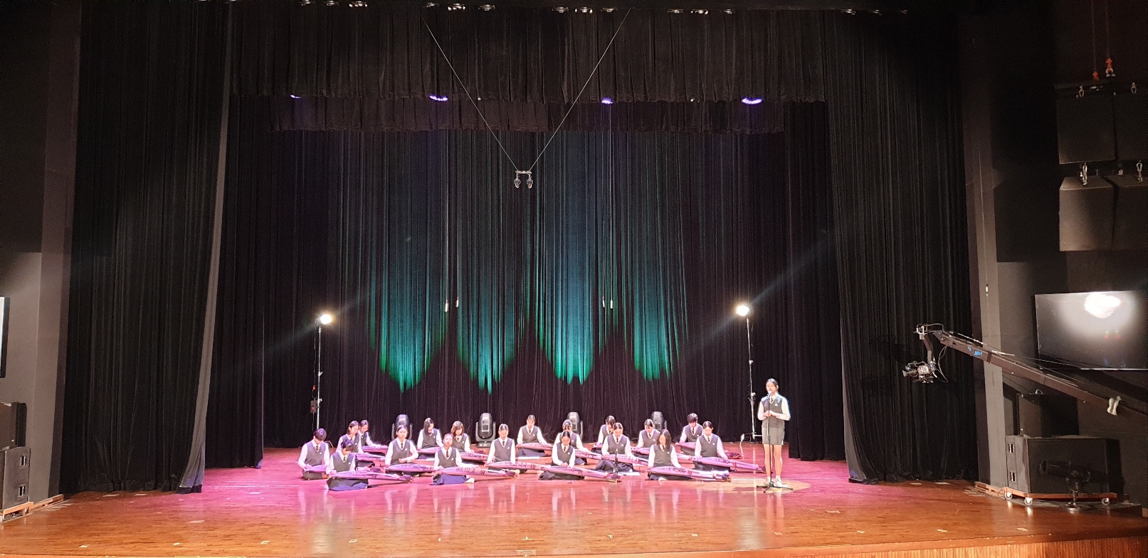 나도 예술가 - 무대 위 국악 교실  전문 예술기관과 함께 국악의 멋을 노래하다1 이미지