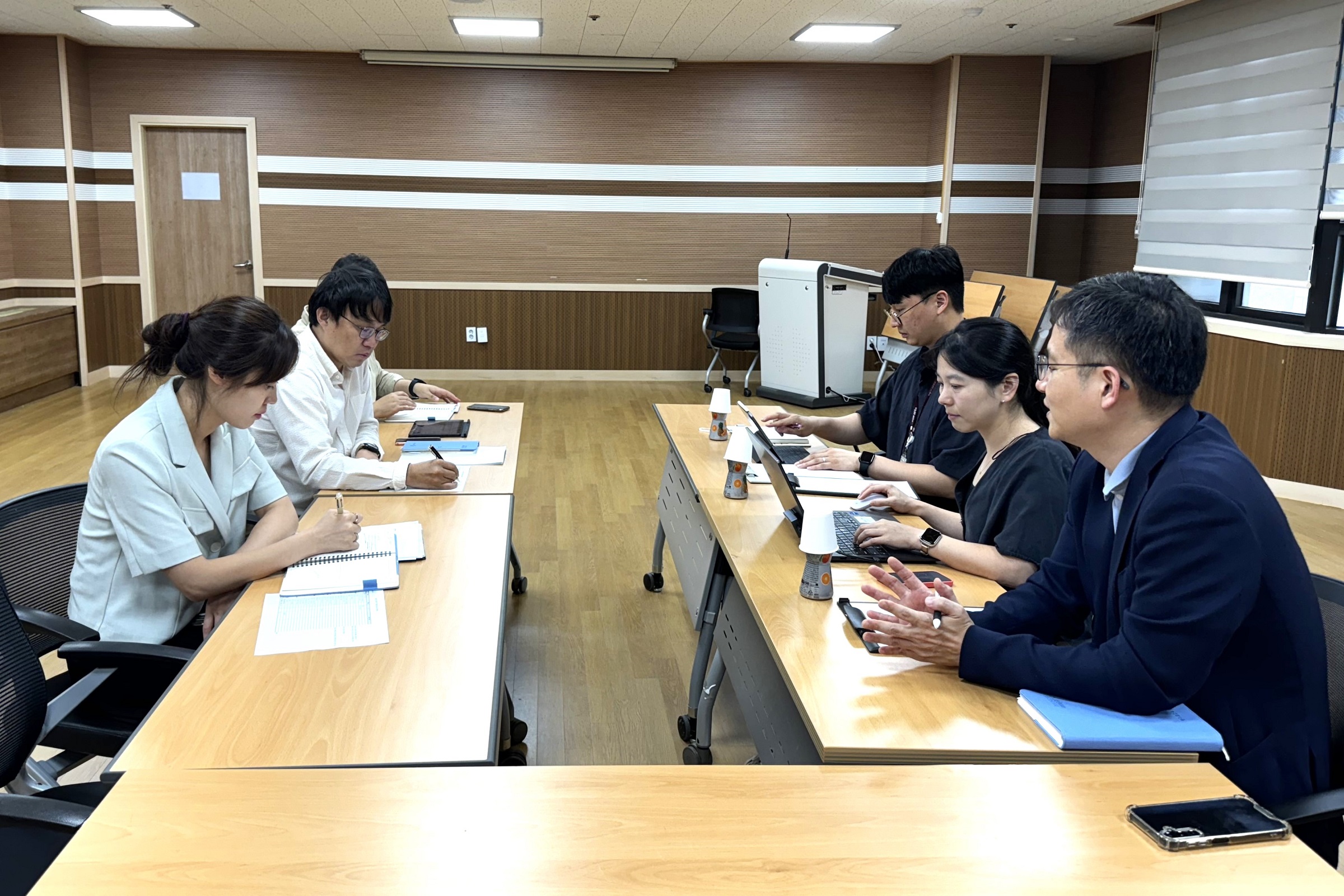 경기도교육청, 1기 신도시 교육지원청 현장 지원 대규모 재건축지역 학교시설 적정 확충 등 협의2 이미지