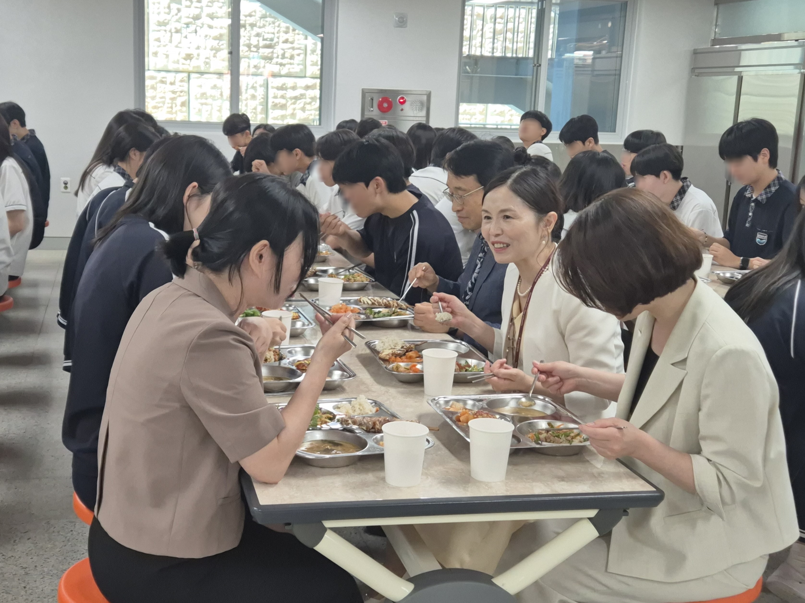 수원교육지원청,  자율선택급식 운영학교 현장 방문2 이미지