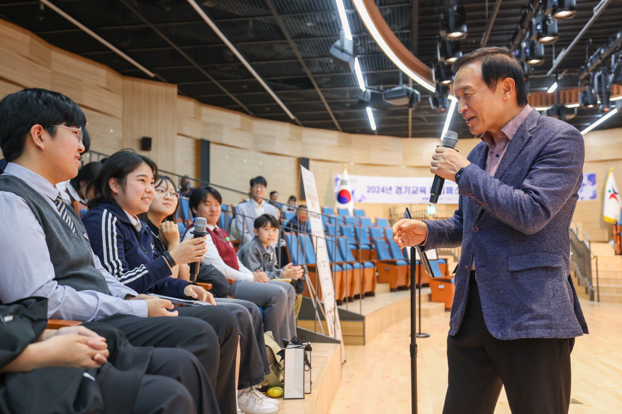 임태희 교육감, “도민과 약속 이행 책임, 약속한 대로 제대로 일하는지 길잡이 역할 해달라”2 이미지