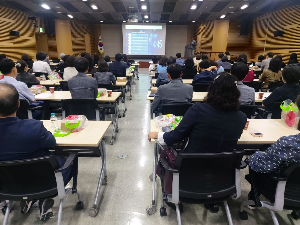 성남교육지원청, ‘딥페이크 아웃 프로젝트’실시  성남을 디지털 성범죄 청정 지역으로 만들기 위한 지원2 이미지