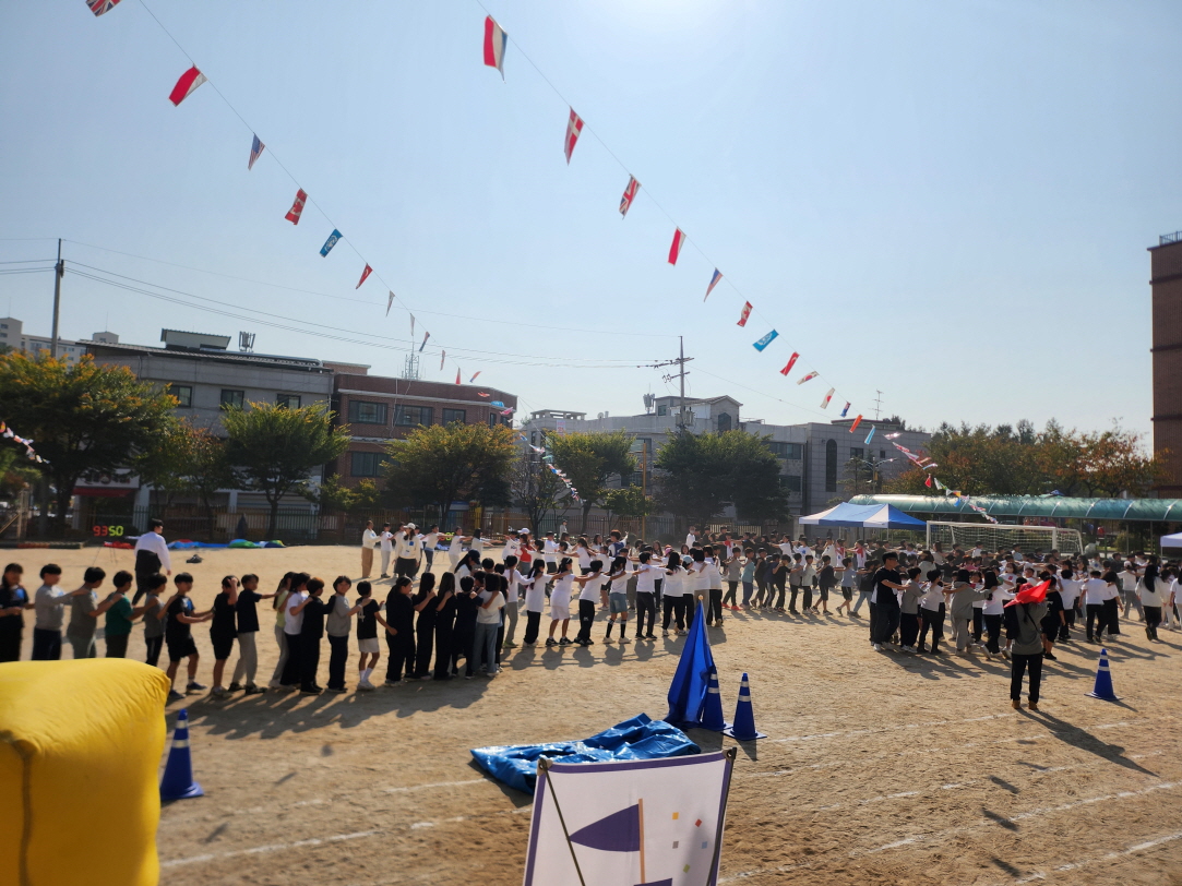 동두천신천초등학교, 가을대축제 성황리 개최3 이미지