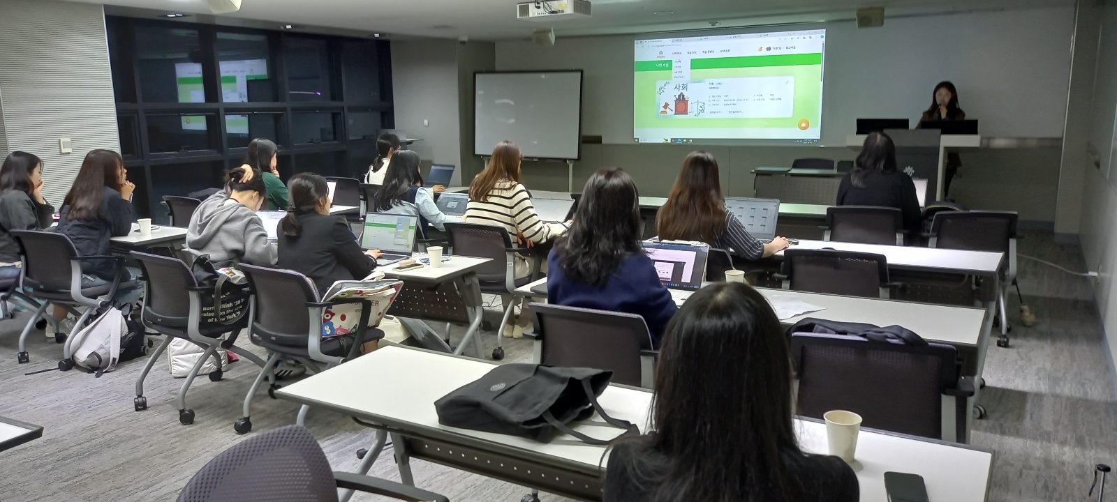 AI. 디지털 교육 혁신을 위한 성남교육지원청 직무연수 진행3 이미지