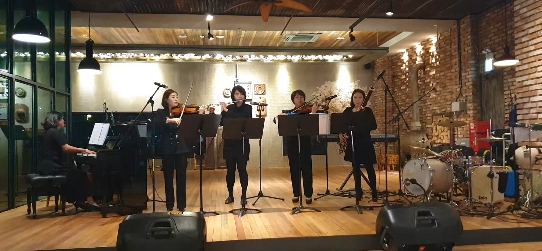 창작과 협업으로 교원의 예술적 성장  중등 예술 교원 음악회, 전시회 개최1 이미지