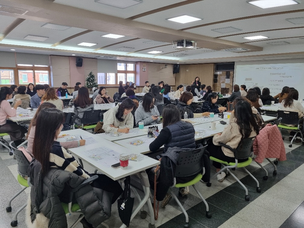 의정부교육지원청, 전문상담(교)사 회복력 증진  힐링 연수 및 협의회 실시3 이미지