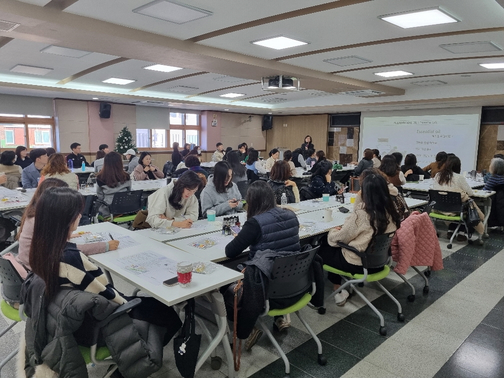 의정부교육지원청, 전문상담(교)사 회복력 증진  힐링 연수 및 협의회 실시2 이미지