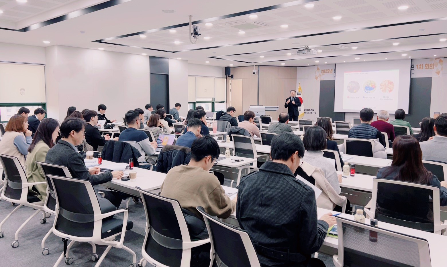 경기도교육청, 협약형 특성화고 선정을 위한 ‘관-산-학-지’ 연계 전략 수립2 이미지