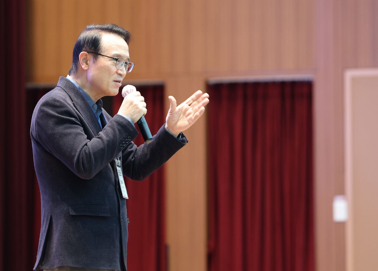 경기도교육청, 연수(교육)기관 협력으로 디지털 전환 시대 정보 문해력(데이터 리터러시) 역량 강화에 한 뜻4 이미지