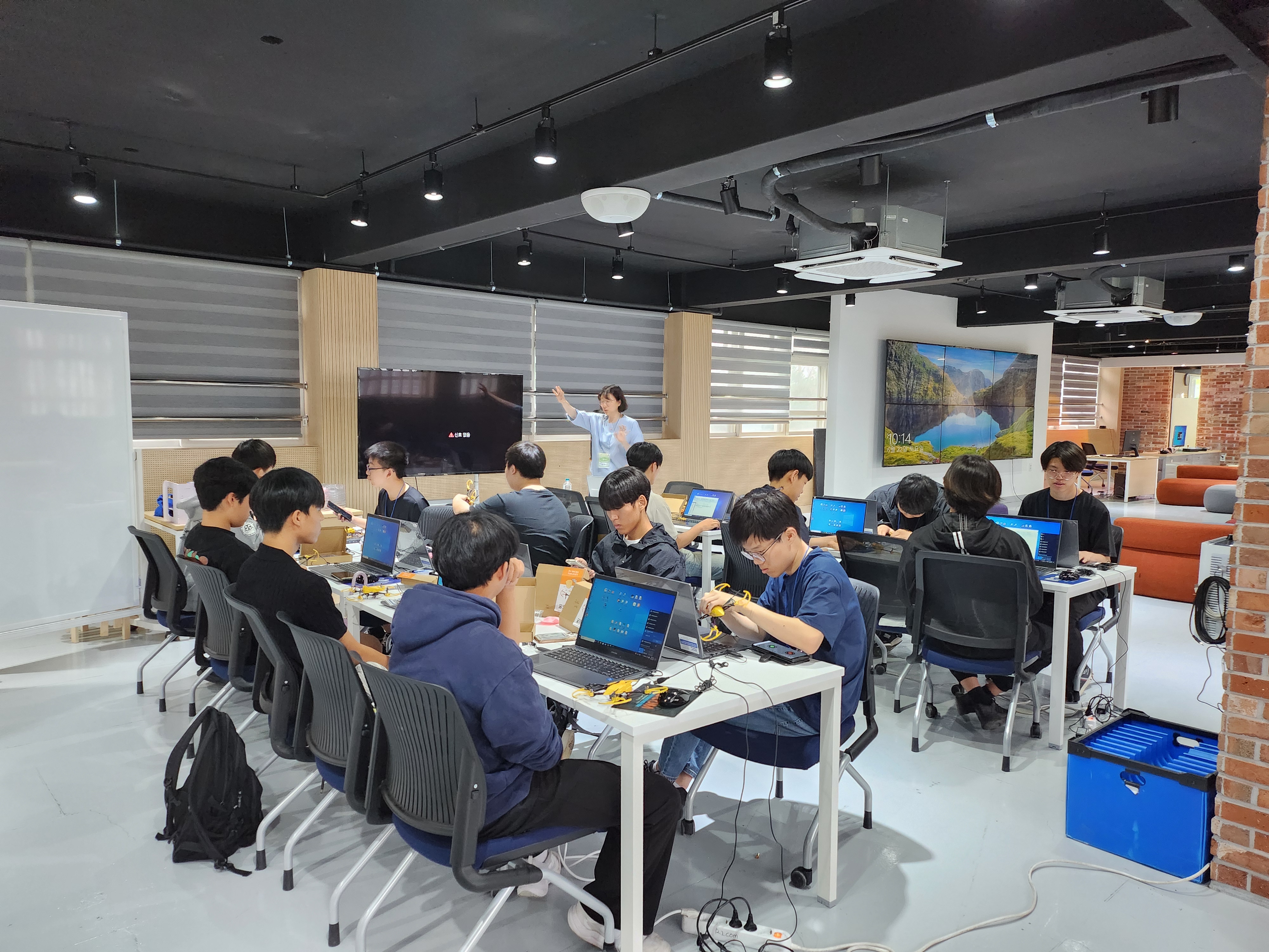 의정부 경민IT고, 중학교 진로교사 대상 직업체험 안내, 협약형 특성화고 준비 본격화4 이미지