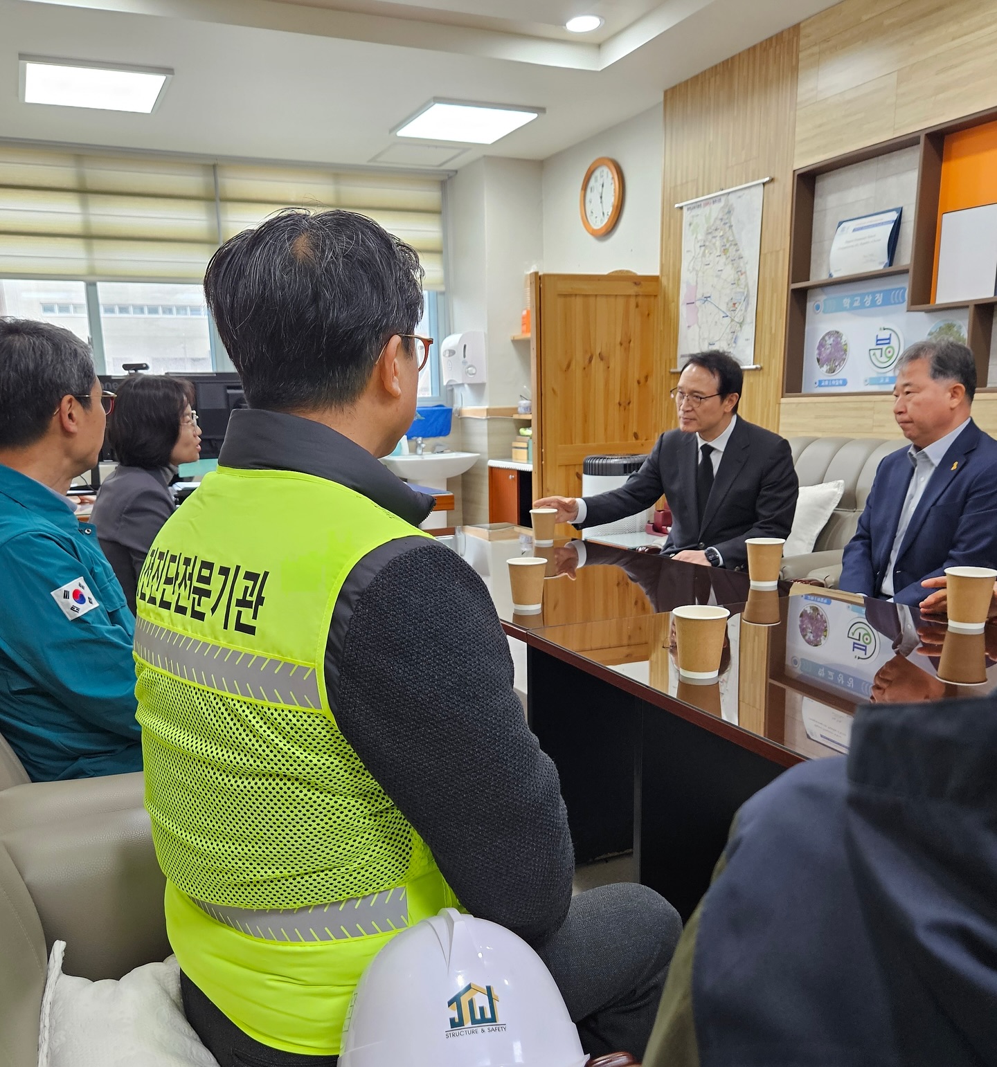 “학생 안전 완벽하게 확인될 때까지 챙길 것”  임태희 교육감, 광명 빛가온초 현장 직접 살펴1 이미지